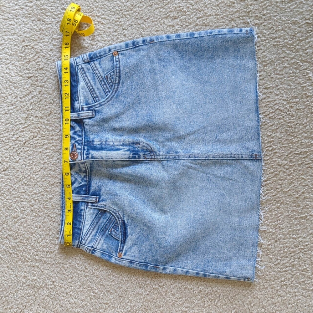 Wild Fable size 8 jean skirt